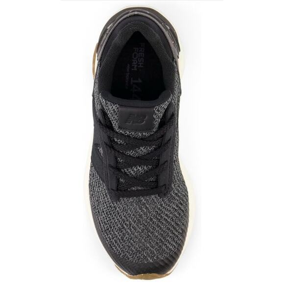 Black and Angora New Balance Kid's 1440 V1 Lace-up Running Shoe NIB - Picture 2 of 8